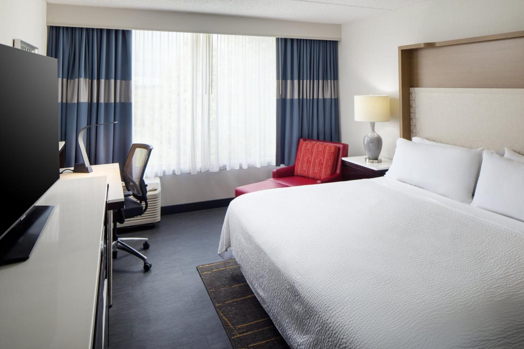 Holiday Inn Weirton-Steubenville Area Zewnętrze zdjęcie