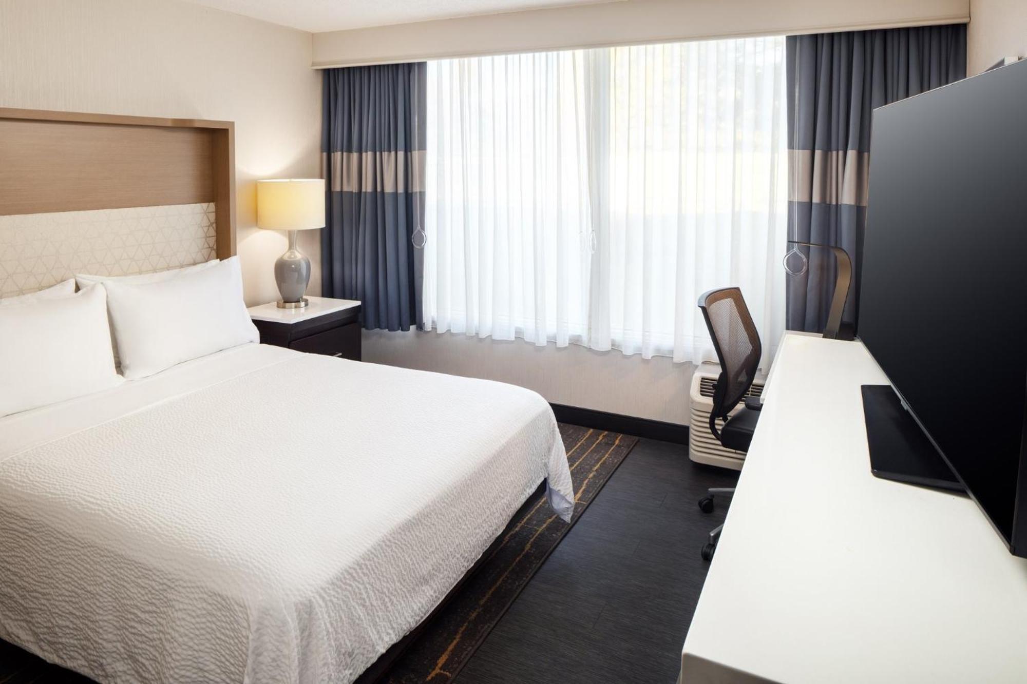 Holiday Inn Weirton-Steubenville Area Zewnętrze zdjęcie